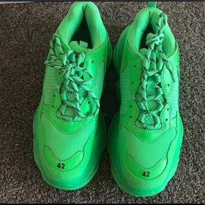 Balenciaga Triple S Trainer neon green